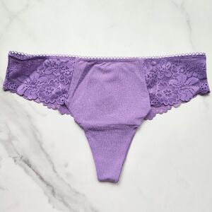 NWT PINK VICTORIA'S SECRET NO-SHOW LACE-TRIM THONG PANTY IN GLAZED VIOLET SIZE S